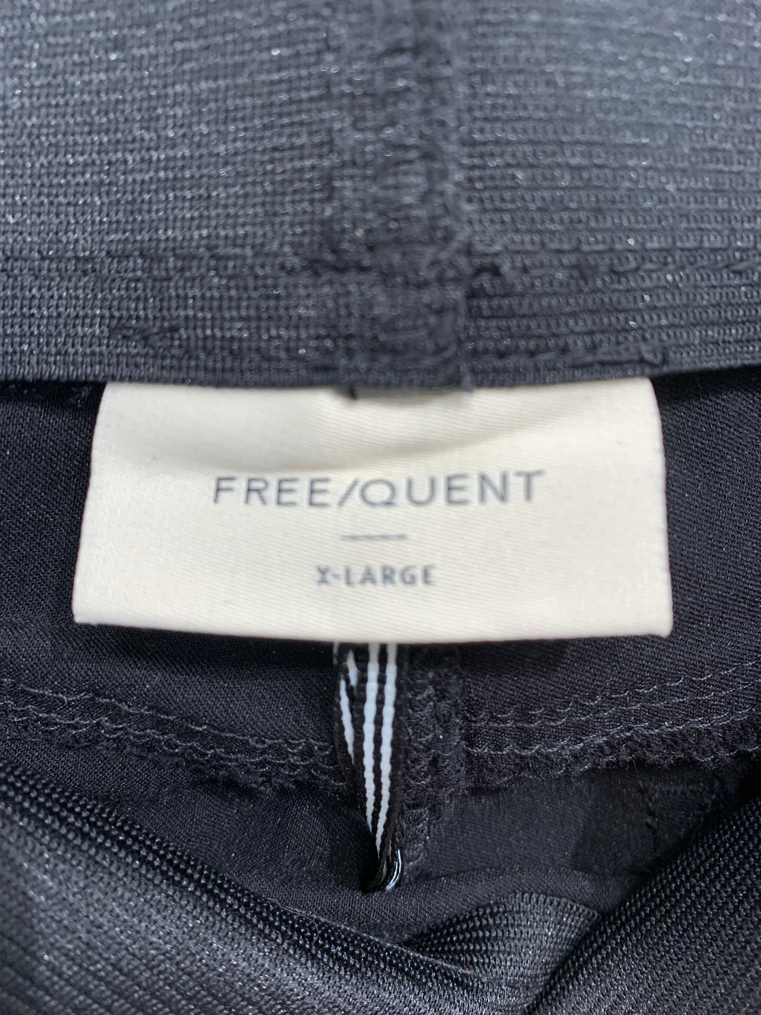 Free Quent Bukser